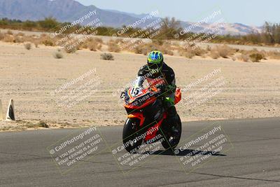 media/Apr-17-2022-CVMA (Sun) [[f474cfa795]]/Race 14 500 Supersport-350 Supersport (Holeshot)/